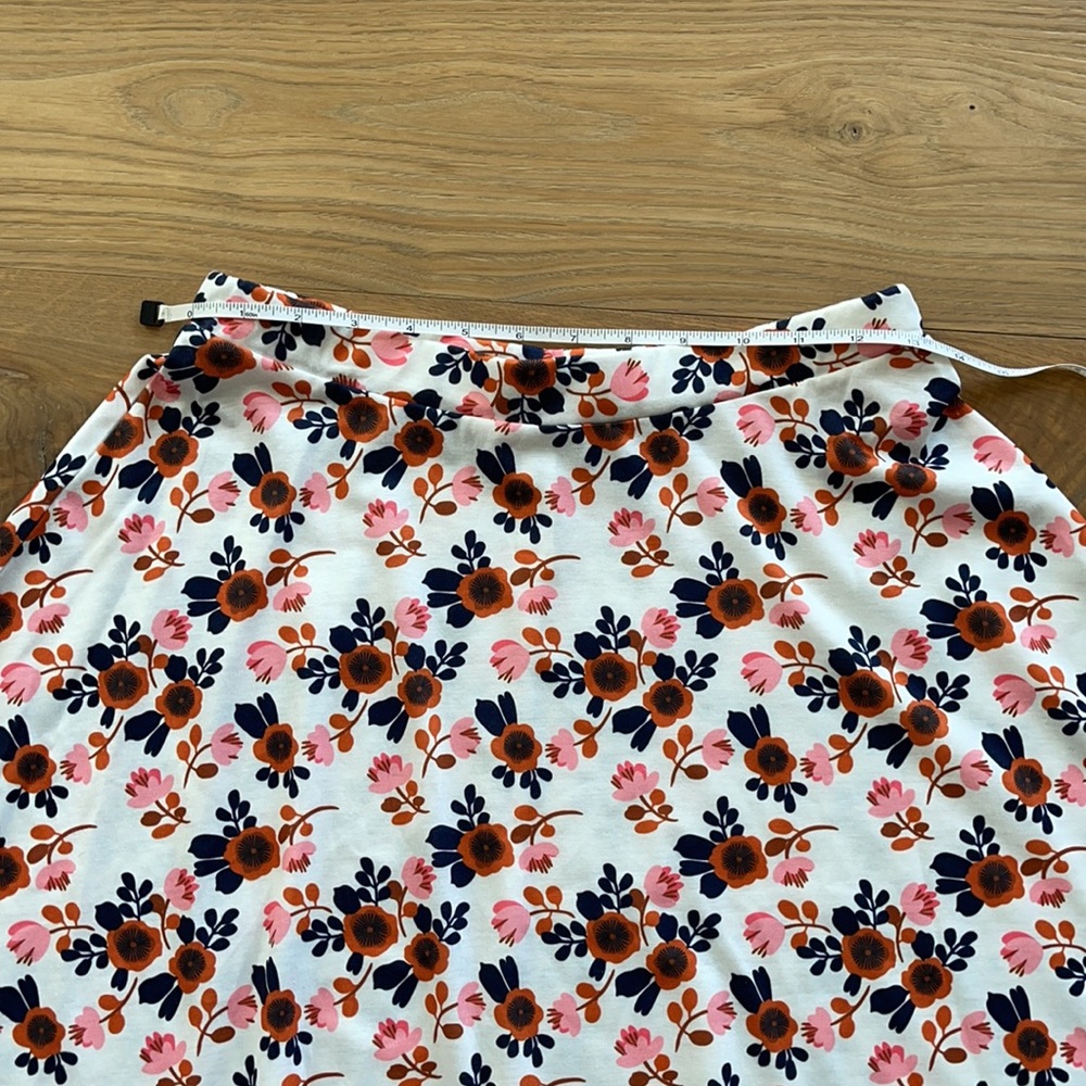 Floral A line skater skirt - Picture 4 of 7